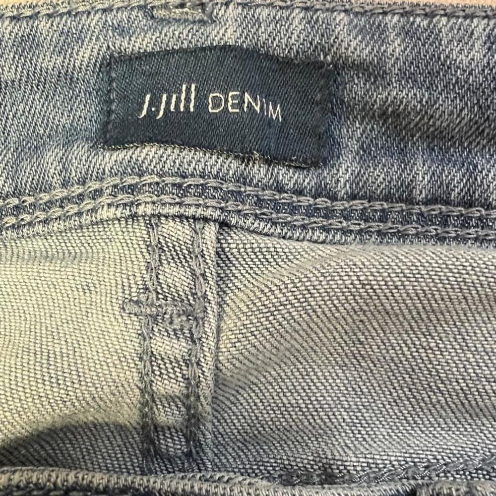 J Jill Women's Authentic Fit Slim Ankle Light Wash Jeans - Size 10 - Picture 2 of 16